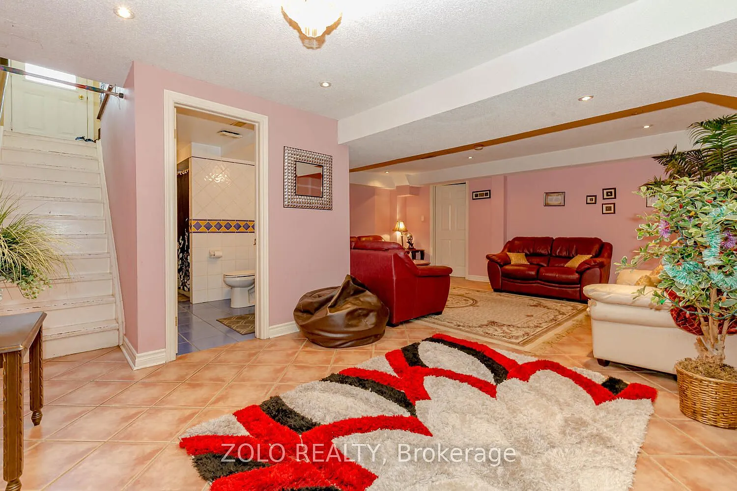 2 bed, $1,950 — Photo 4