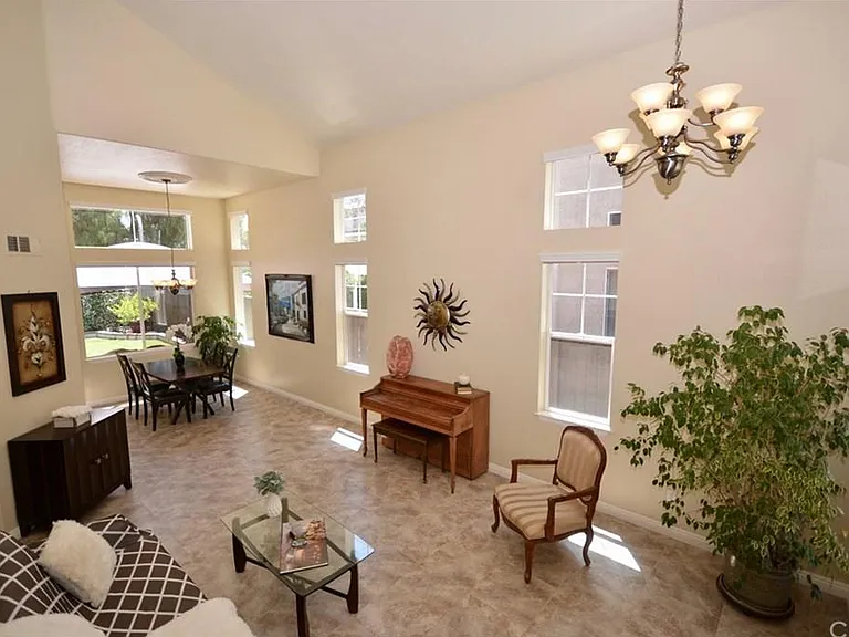 42976 Corte Davila — Photo 20