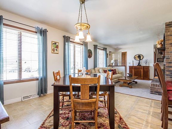 4th image of 2212 Cherbourg Ct