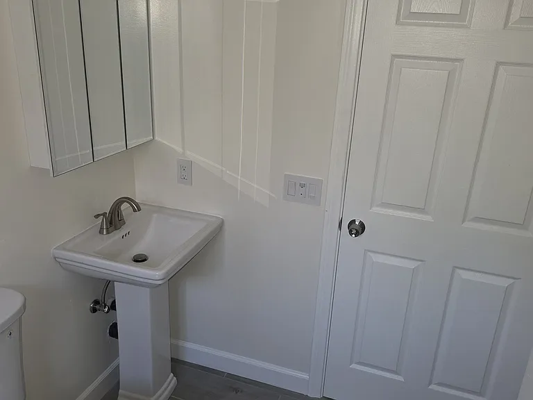 217 E Morningside St #A — Photo 17