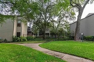 Building Photo - 9707 Richmond Ave #127