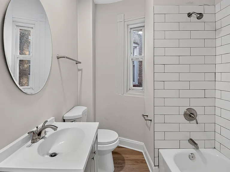 512 Sanford Pl — Photo 15