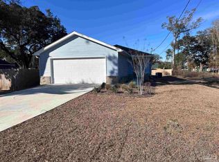 4047 Edgefield St, Pace, FL 32571