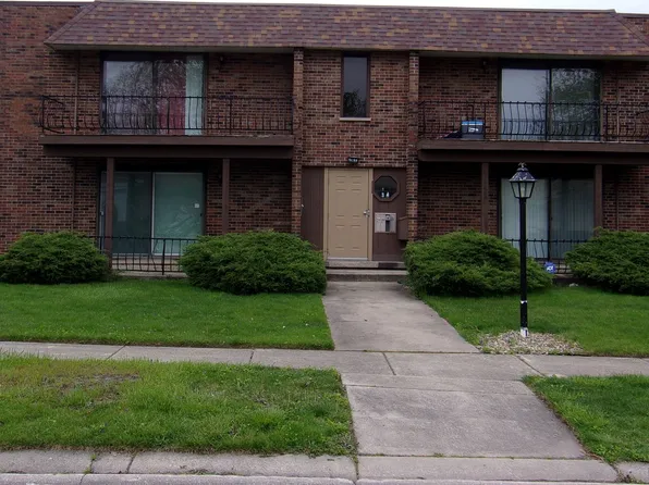 22633 Pleasant Dr APT 2, Richton Park, IL 60471