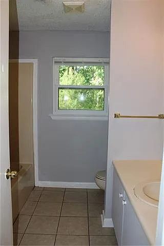 112 Mallard Dr — Photo 12