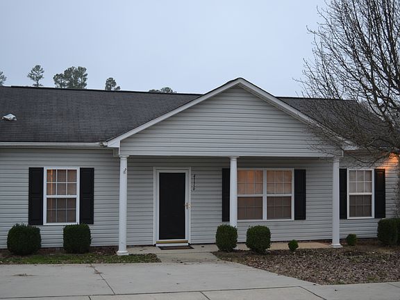 Large covered front porch!
