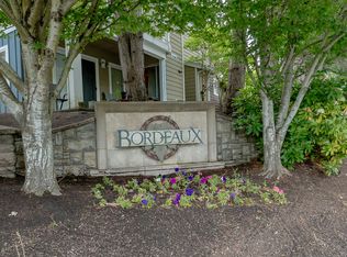 710 240th Way SE Unit D301, Sammamish, WA 98074