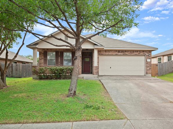 1300 Estival Dr, Kyle, TX 78640