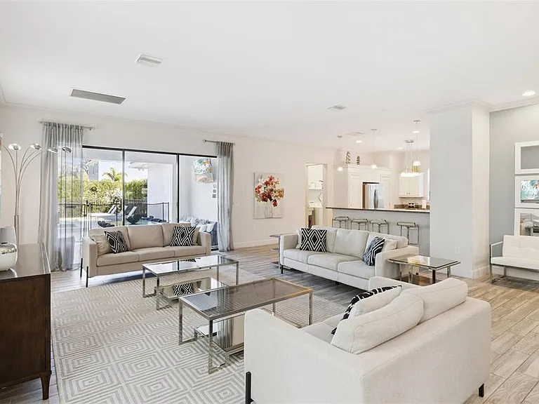 7423 Sparkling Ct — Photo 13