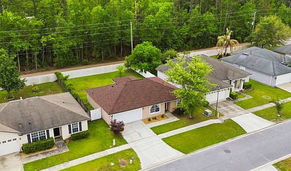 5th image of 45084 Ingleham Cir