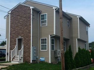 2 Day St, Johnston, RI 02919