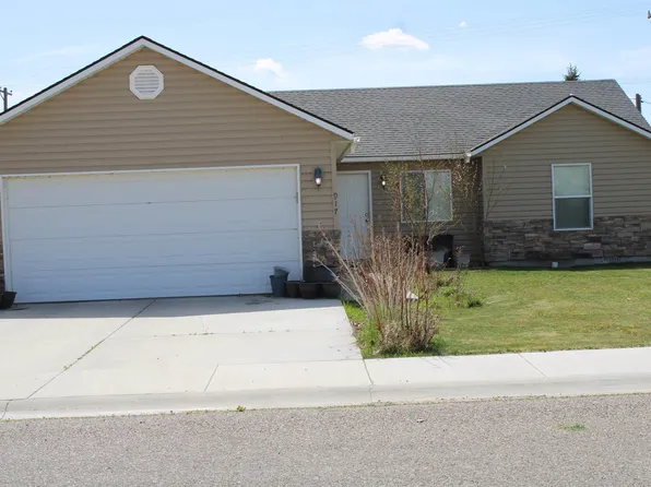 917 Zion St, Burley, ID 83318