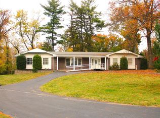 5 Longbow Ct, Saint Louis, MO