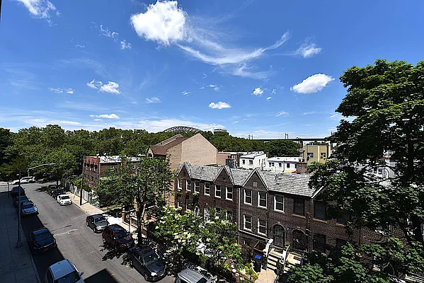 Rented by Keller Williams NYC | media 53