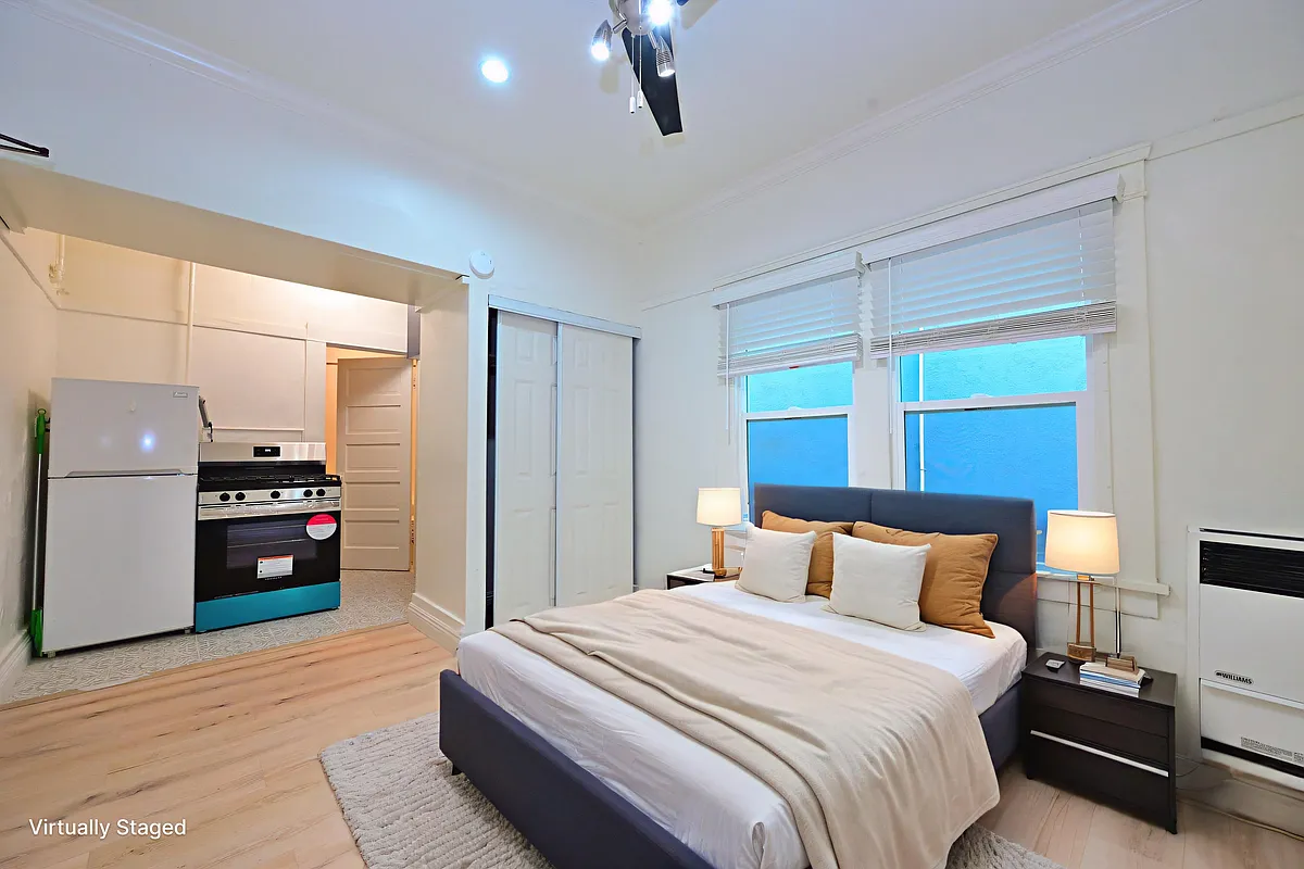 VIRTUAL STAGING - Small Studio - 48 Navy St #3