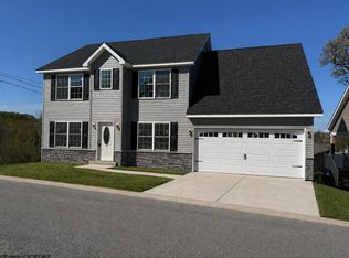 101 Canto Dr, Morgantown, WV 26508