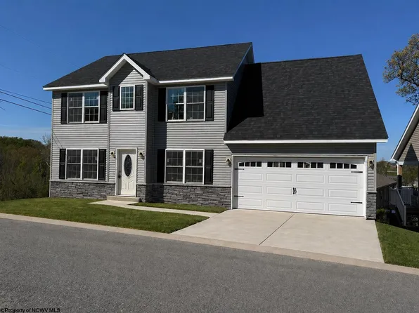 101 Canto Dr, Morgantown, WV 26508