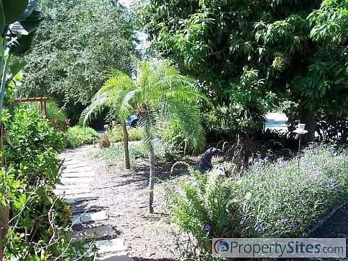 2nd image of 2590 Tropical Shores Dr SE