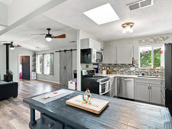 6 Derek Rd, Sandia Park, NM 87047