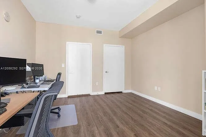 1111 SW 1st Ave #2723-N — Photo 21