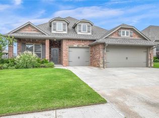 10013 NW 143rd St, Yukon, OK 73099