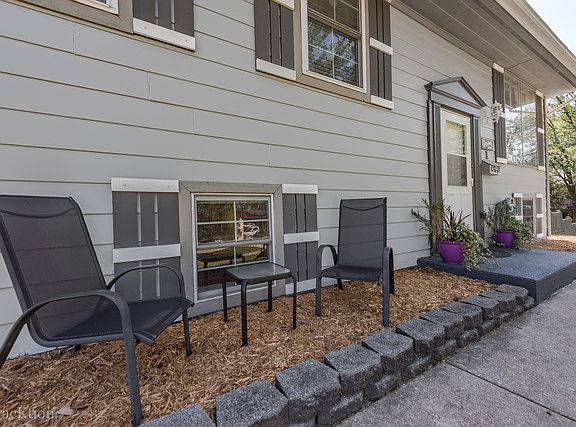 3rd image of 1 Willow Ct