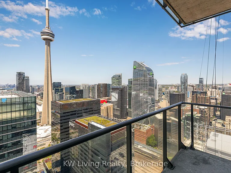 65 Bremner Blvd #5102 — Photo 24