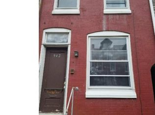 942 Moss St, Reading, PA 19604