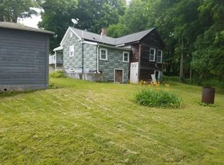 99.5 Chestnut St, Spencer, MA 01562