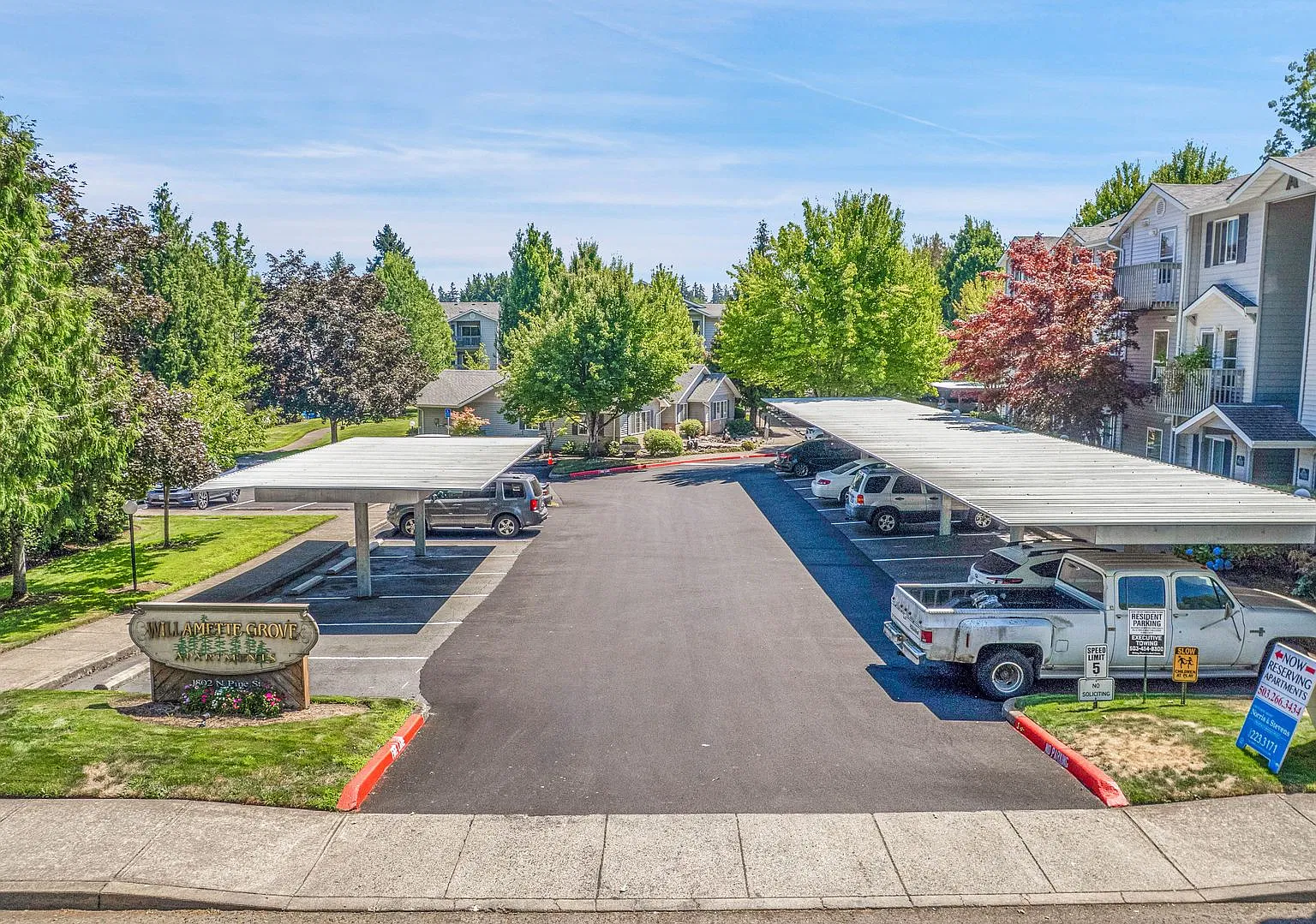 Willamette Grove Apartments — Photo 1