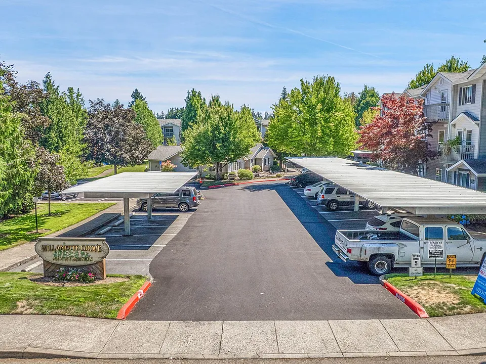 Willamette Grove Apartments