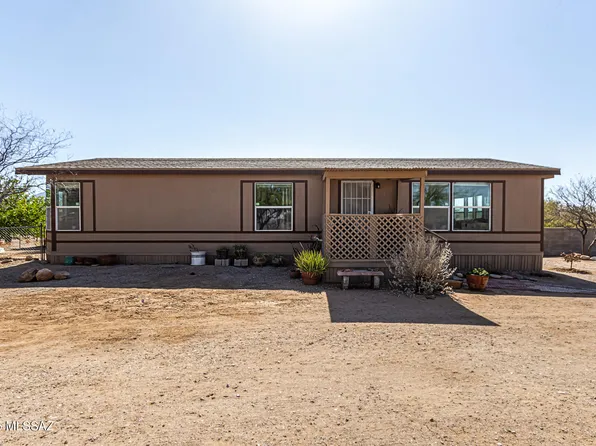 7790 N Prorodeo Rd, Tucson, AZ 85743