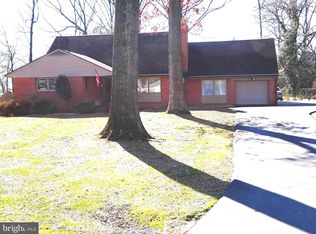 1507 Forest Ln, Woodbridge, VA 22191