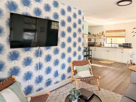 5th image of 4711 HOLLINGSWORTH AVENUE