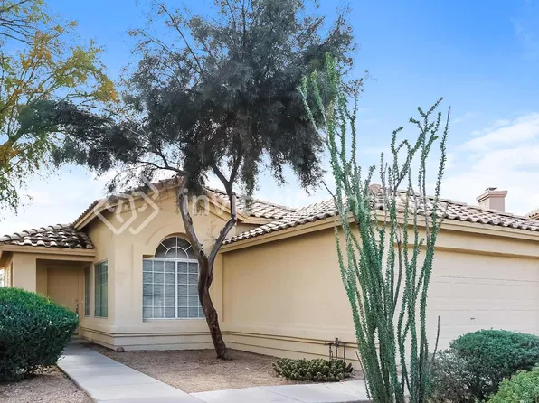 7451 W Via Del Sol Dr, Glendale, AZ 85310