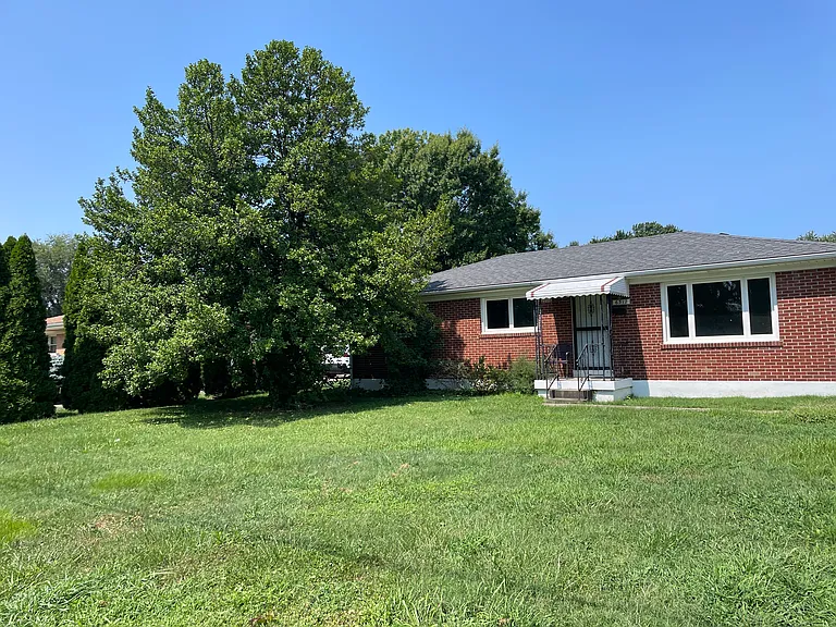 6312 Gayle Dr.