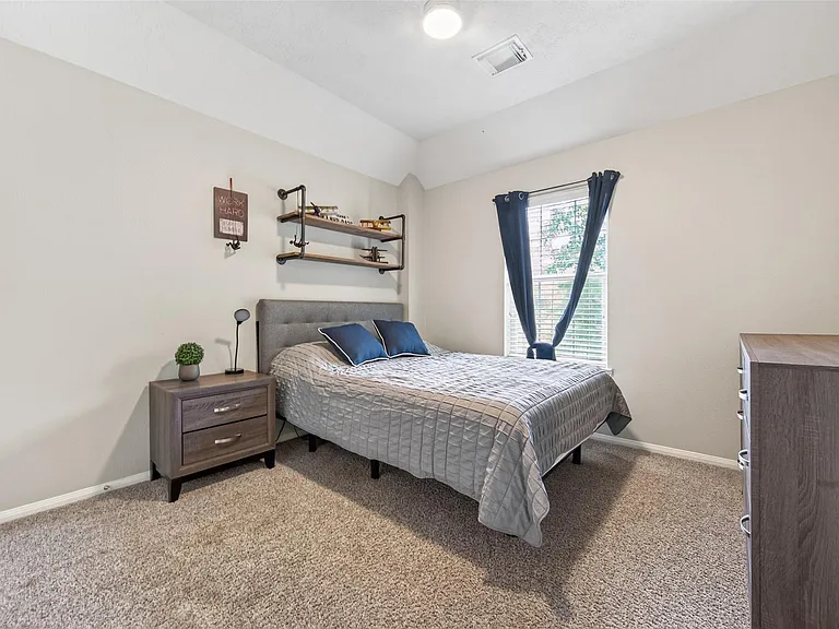 155 E Concord Valley Cir — Photo 38