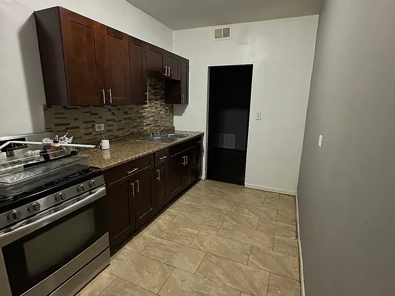 6816 S Cornell Ave #3S — Photo 9