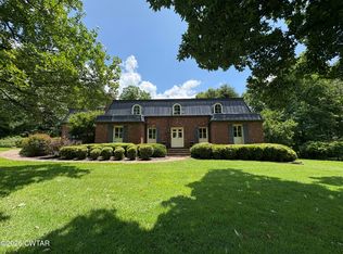 258 Old Humboldt Rd, Jackson, TN 38305