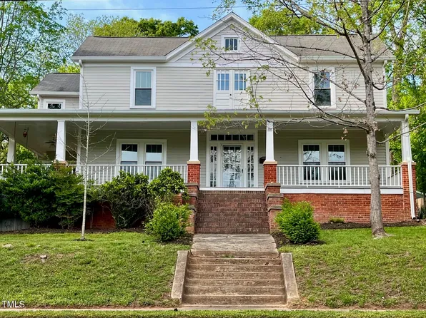 330 W King St, Hillsborough, NC 27278