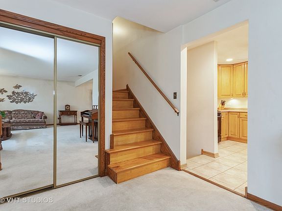 3rd image of 8719 S 82nd Ct
