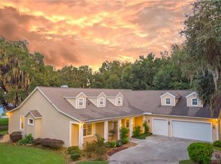 10235 SE Sunset Harbor Rd, Summerfield, FL 34491