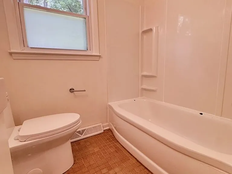 3028 Dixon Rd — Photo 15