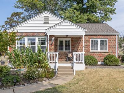 9535 Arban Dr, Saint Louis, MO, 63126