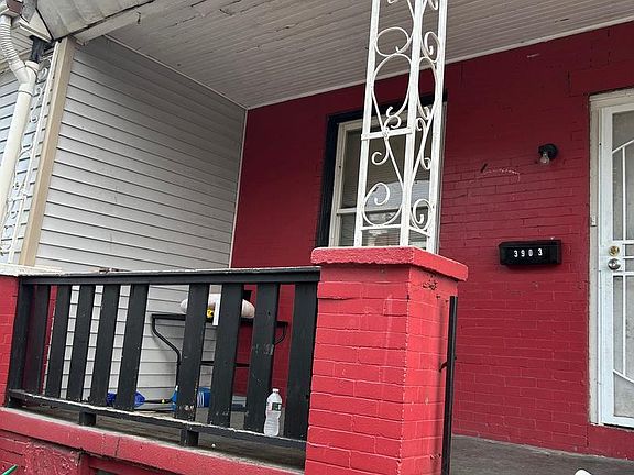 4th image of 3903 N Franklin St