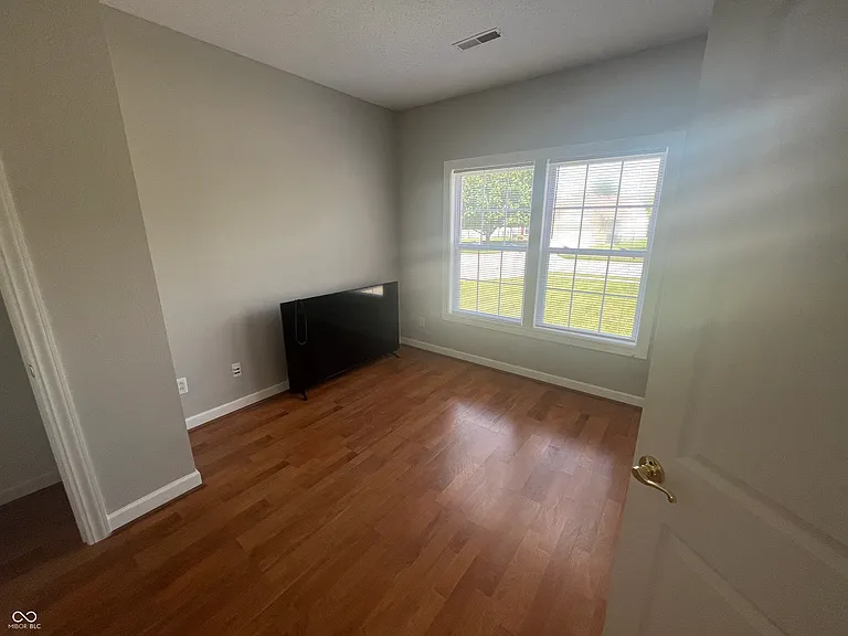 7123 Dublin Ln — Photo 5