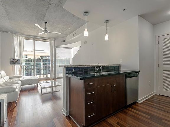 3rd image of 155 Court Ave #2204