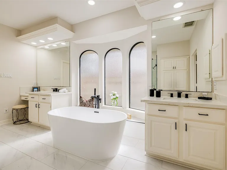 5706 Cielio Bay Ct — Photo 25