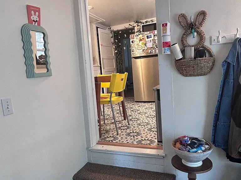 319 E Court St — Photo 10