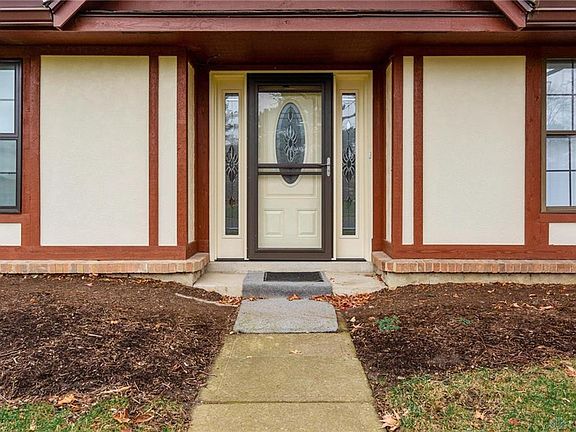 4th image of 571 Pine Needles Dr